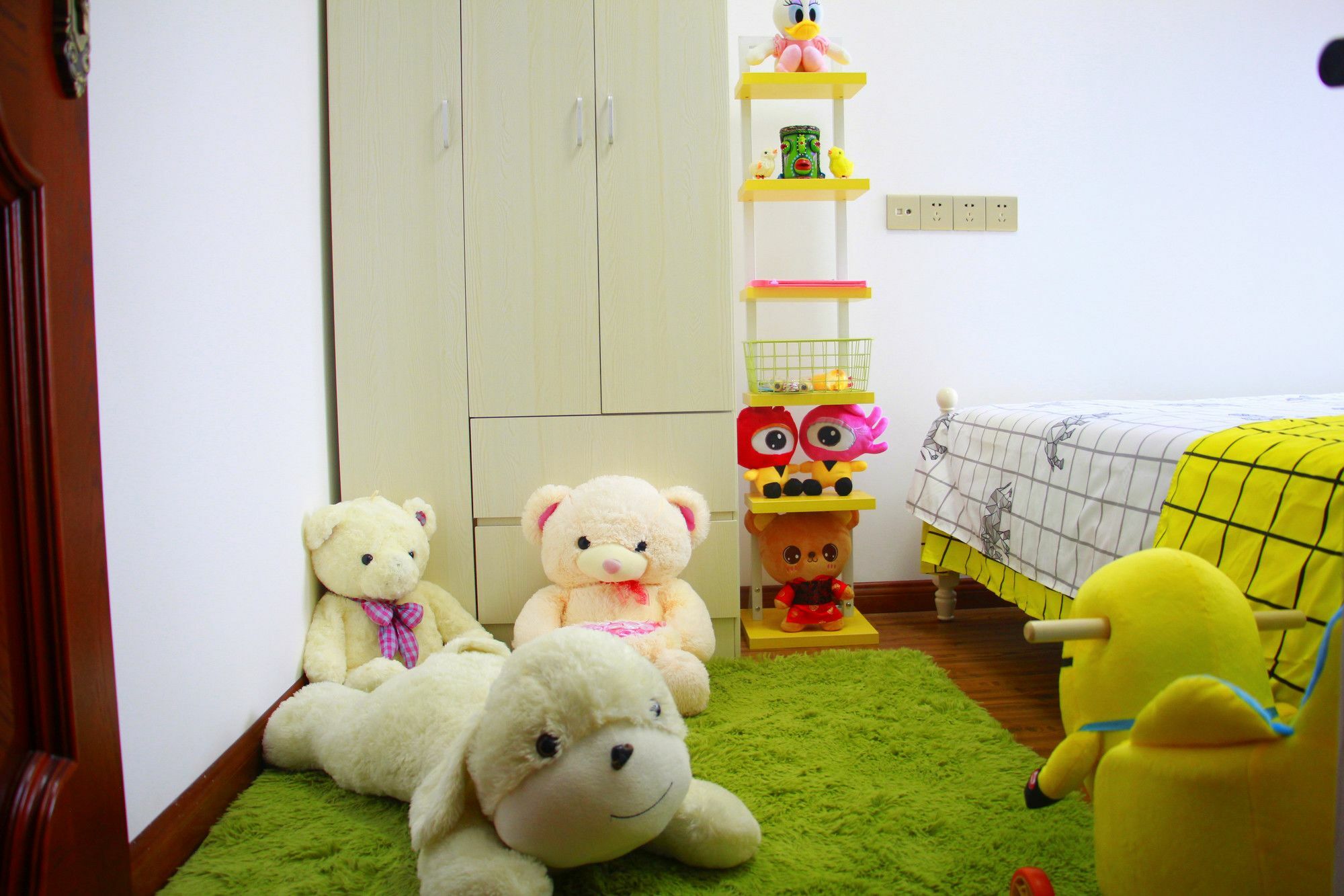 Line 2 Apartment Wuhan Buitenkant foto