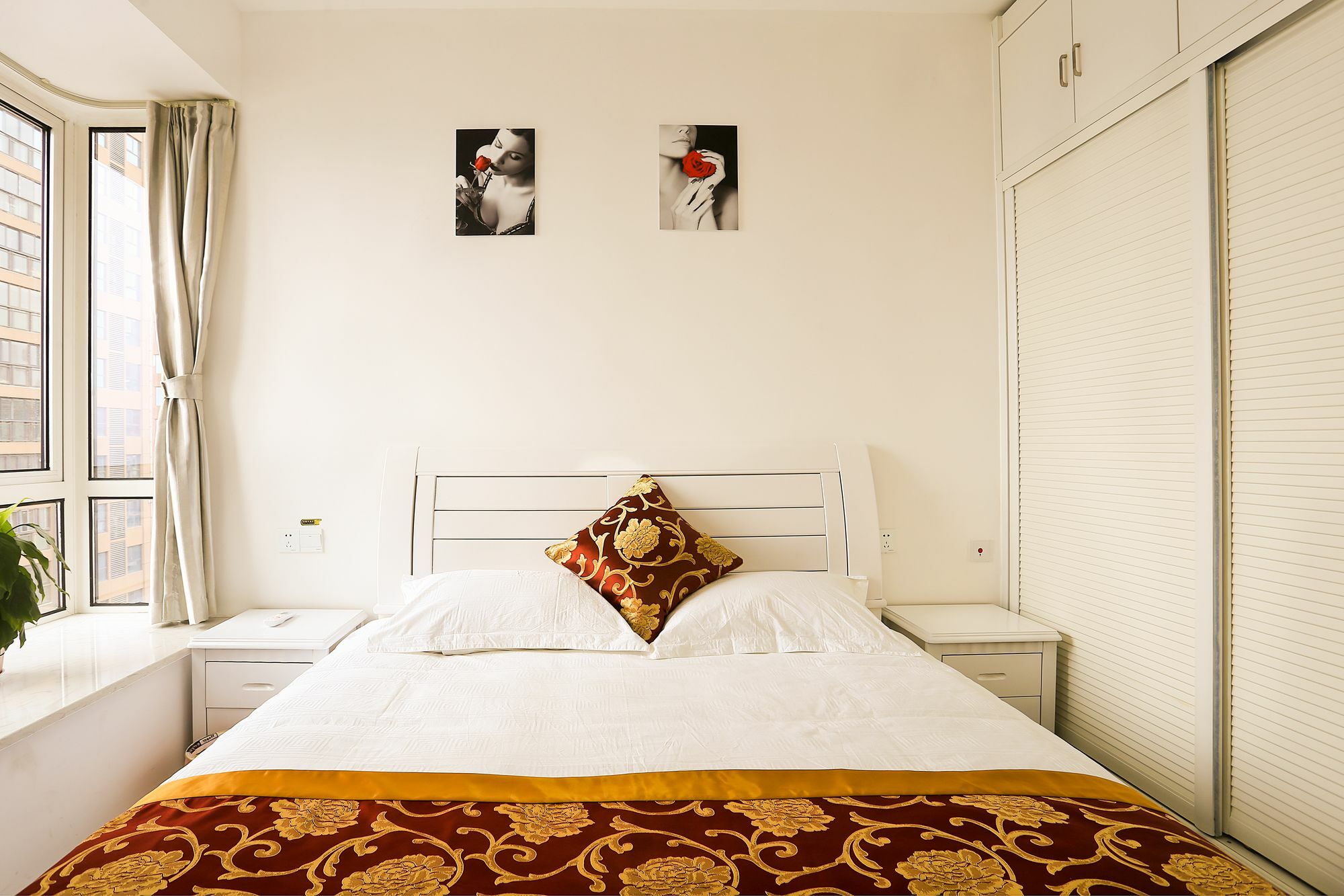 Line 2 Apartment Wuhan Buitenkant foto